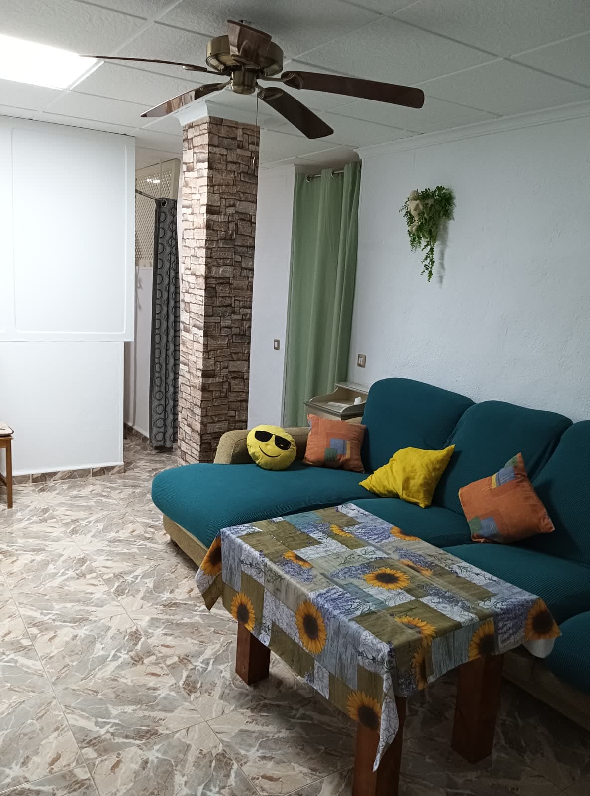 Salón — sofá